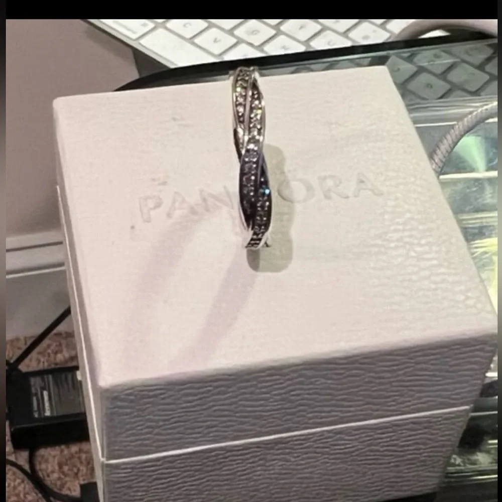 New Authentic Pandora Ring Twist Of Fate Sterling Silver ring 190892CZ s…